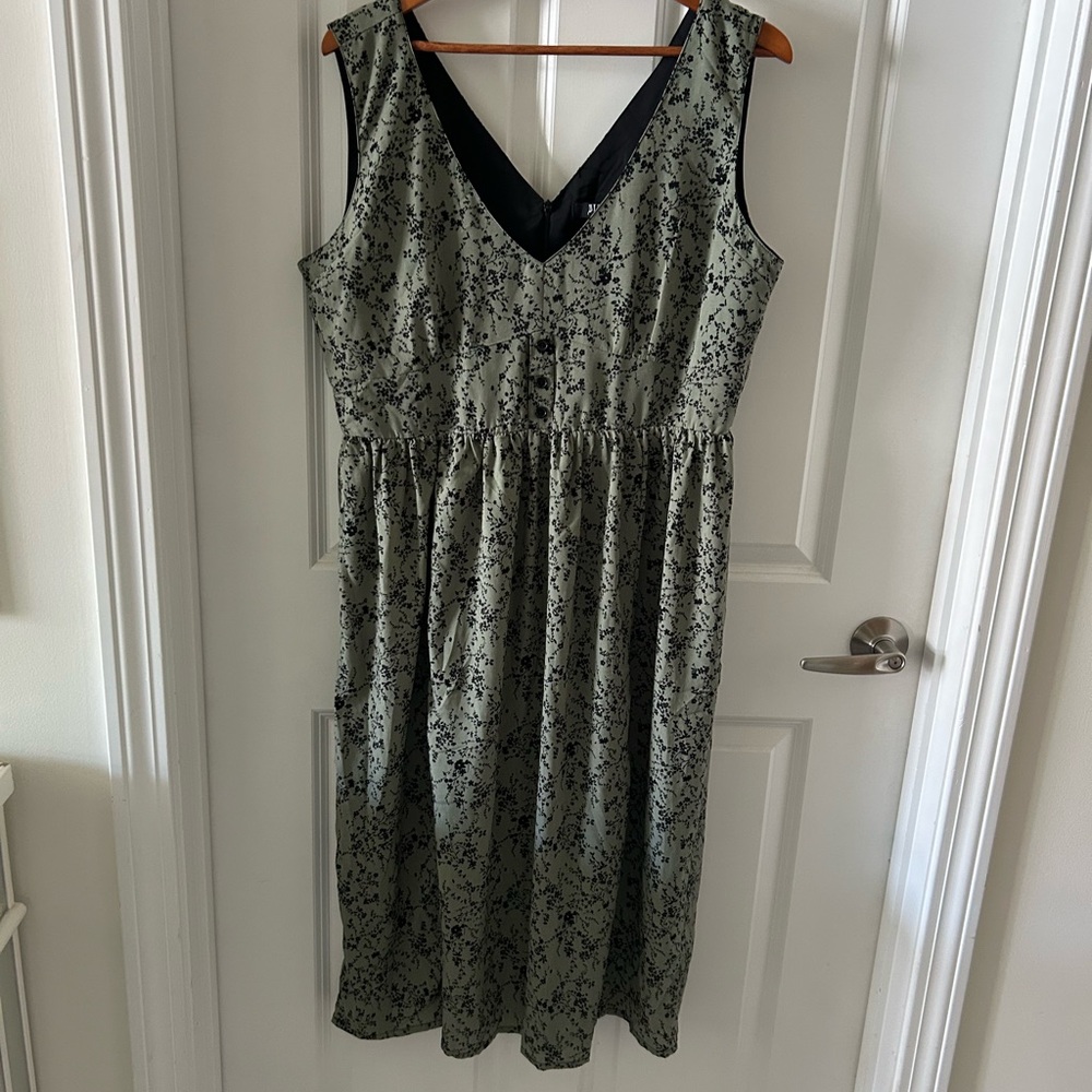 DISTURBIA FLORAL CORSET DRESS SIZE US 12
